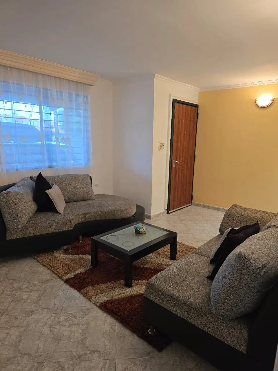 Townhouse Moderno